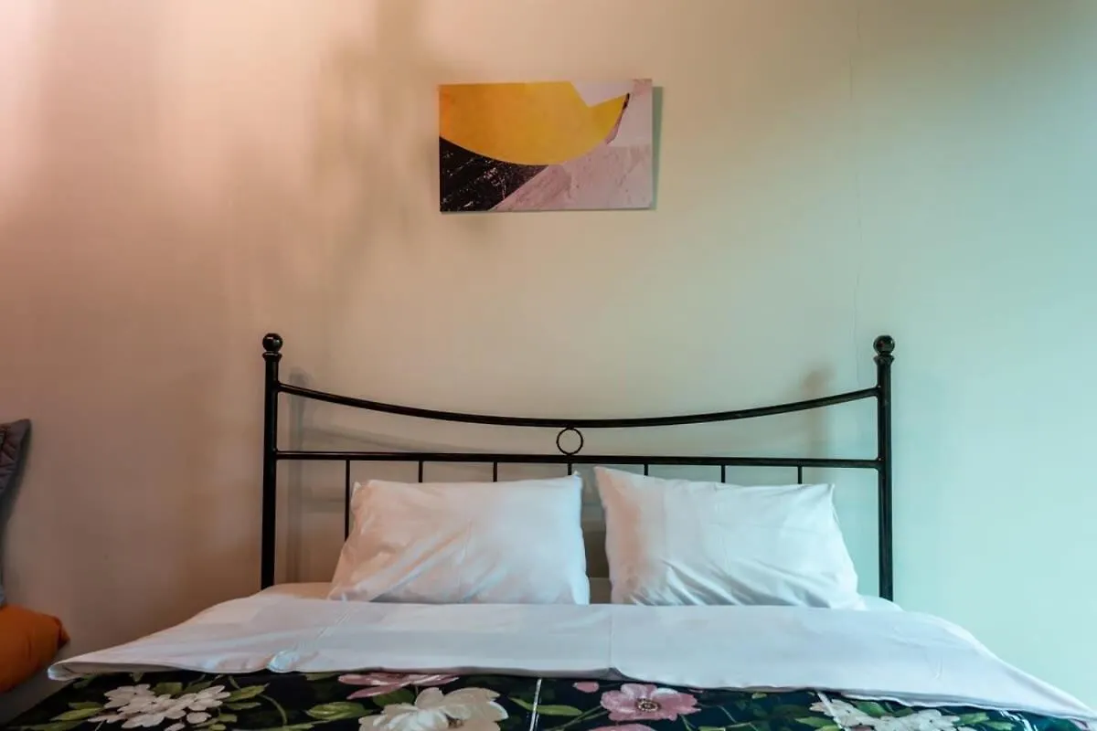 Bright & Stylish Studio In The Heart Of Tbilisi location